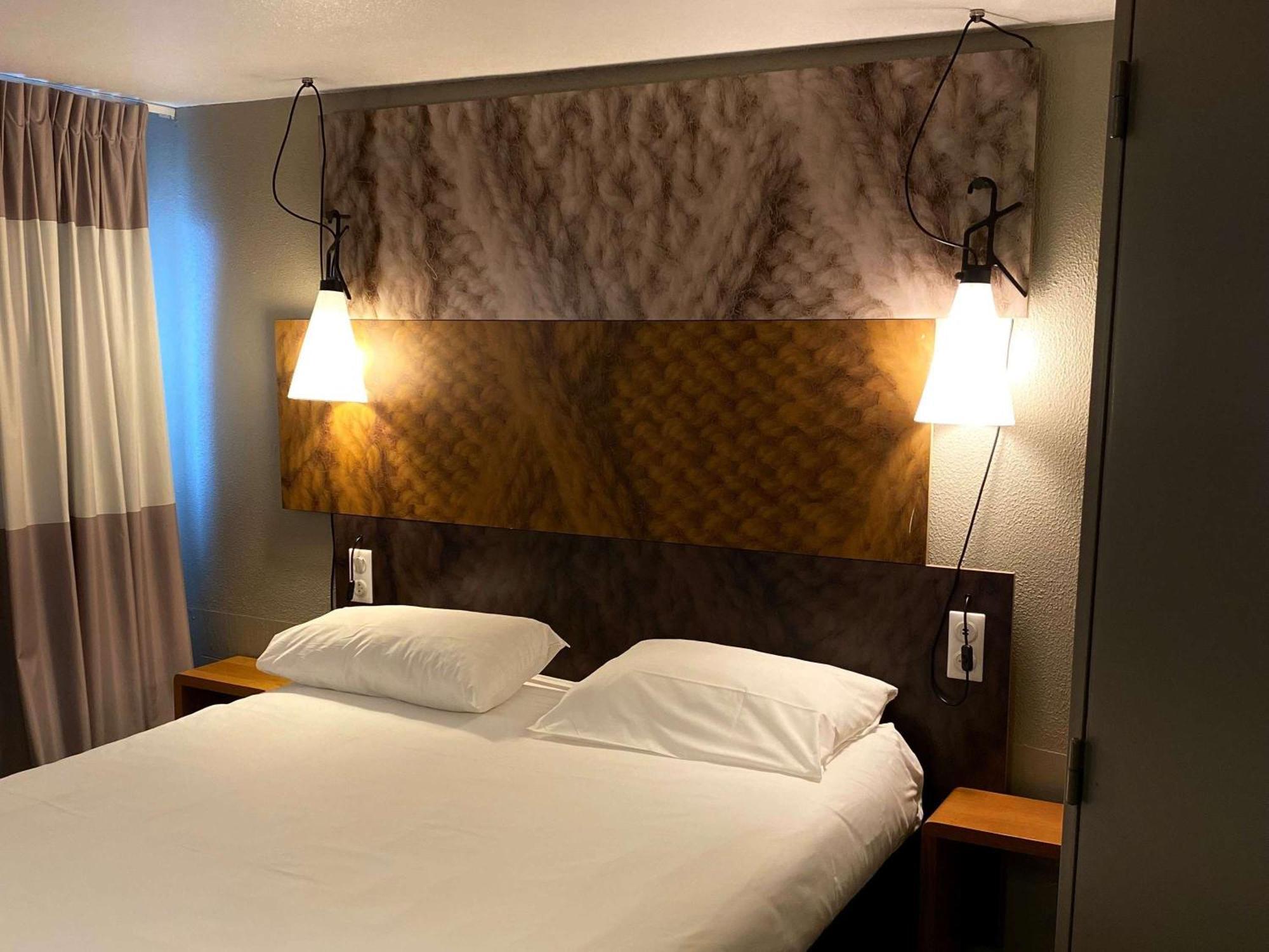 Ibis Lyon Sud Chasse Sur Rhone Hotel Exterior photo