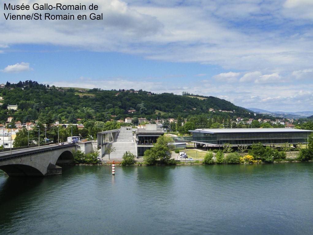 Ibis Lyon Sud Chasse Sur Rhone Hotel Exterior photo